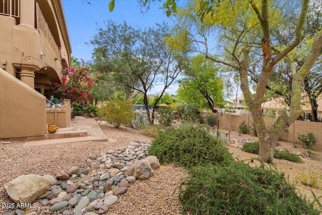 11821 S Tuzigoot Ct, Phoenix, AZ 85044 - view of yard with a fenced backyard