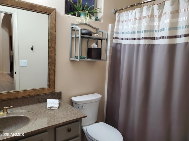 2101 S Meridian Rd Unit 437, Apache Junction, AZ 85120 - bathroom with vanity, toilet, and a shower with curtain