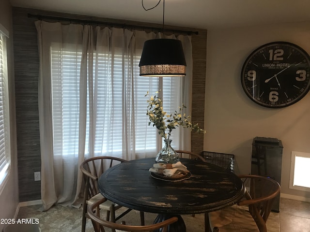 5110 E Mark Ln, Cave Creek, AZ 85331 - dining area featuring baseboards and light tile patterned floors