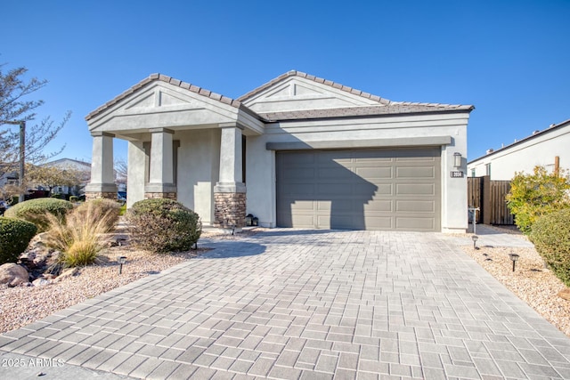 view of front facade featuring a garage