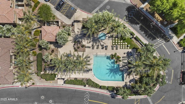 1225 N 36th St Unit 1015, Phoenix, AZ 85008 - aerial view of a pool