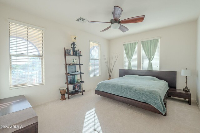 bedroom featuring carpet flooring and ceiling fan