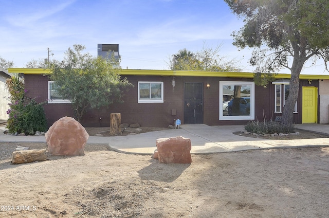 655 W Caroline St, Coolidge, AZ 85128 - view of single story home