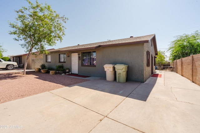 5637 N 63rd Dr, Glendale, AZ 85301 - view of front of property featuring stucco siding and a patio