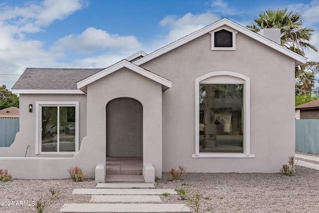 view of front of home