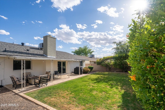 2418 E Hermosa Dr, Tempe, AZ 85282 - view of yard with a patio area