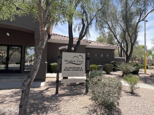 2327 E Meadow Creek Way, San Tan Valley, AZ 85140 - view of community sign