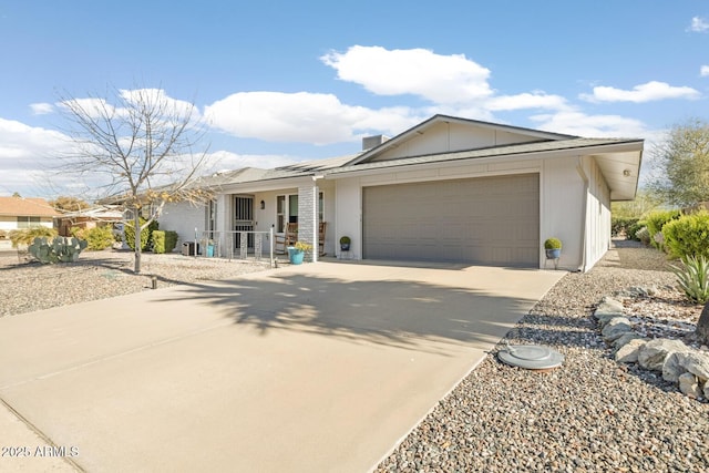 view of front facade featuring a garage