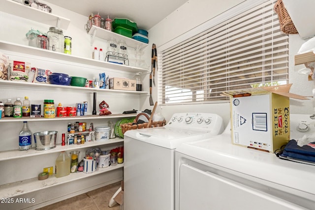 2202 S Lawther Dr, Apache Junction, AZ 85120 - laundry area featuring washer and dryer and tile patterned floors