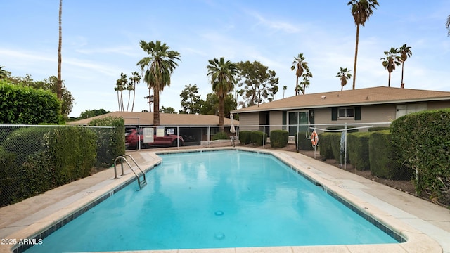 524 W Fairway Dr Unit 10, Mesa, AZ 85201 - view of community pool