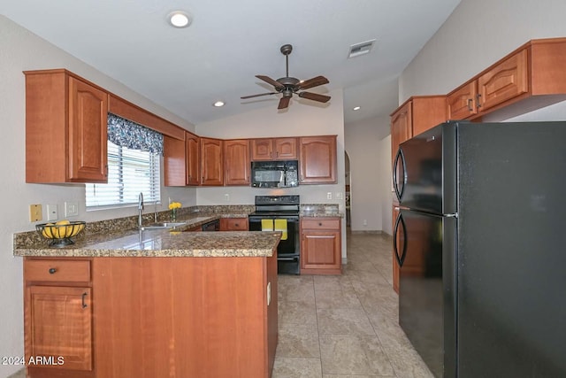 kitchen featuring ceiling fan, sink, kitchen peninsula, vaulted ceiling, and black appliances