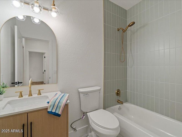 271 W Roadrunner Dr, Chandler, AZ 85286 - full bath featuring shower / bath combination, toilet, and vanity