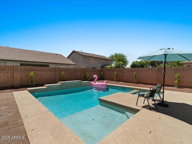 271 W Roadrunner Dr, Chandler, AZ 85286 - view of swimming pool with a fenced backyard, a fenced in pool, and a patio