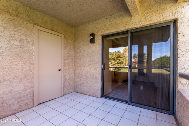 exterior space featuring a patio area