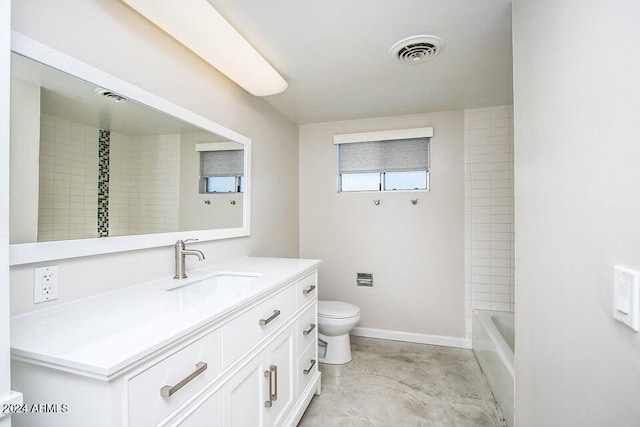 1630 E Georgia Ave Unit 208, Phoenix, AZ 85016 - bathroom with vanity and concrete flooring