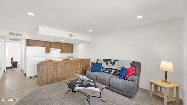 455 N Tegner St Unit 59, Wickenburg, AZ 85390 - living area with recessed lighting
