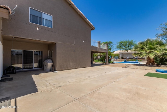 4648 W Misty Willow Ln, Glendale, AZ 85310 - view of patio / terrace with a balcony