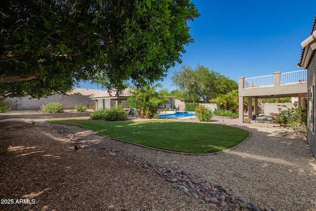 4648 W Misty Willow Ln, Glendale, AZ 85310 - view of yard featuring a patio area