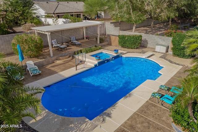 4648 W Misty Willow Ln, Glendale, AZ 85310 - view of swimming pool featuring a patio area, a pergola, a fenced backyard, and a pool with connected hot tub