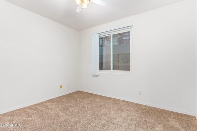 empty room featuring carpet