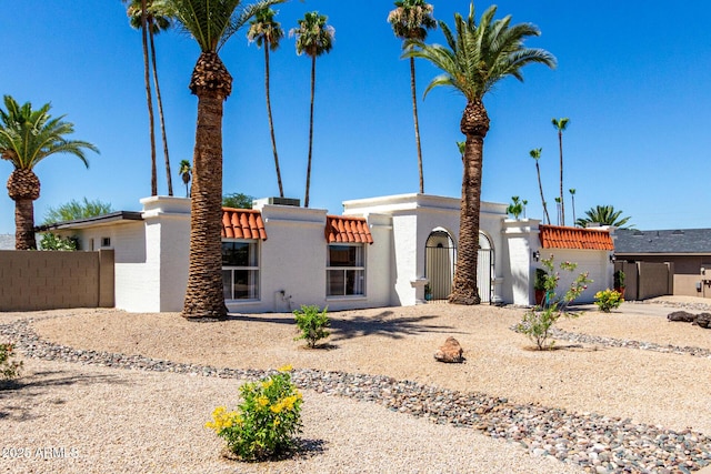 5211 E Winchcomb Dr, Scottsdale, AZ 85254 - view of front of home with stucco siding
