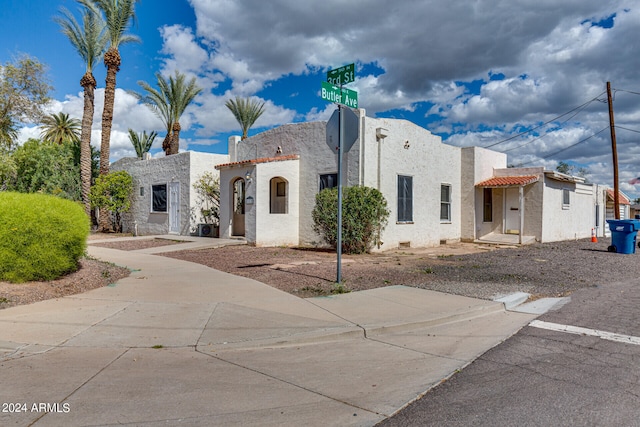 view of mediterranean / spanish house