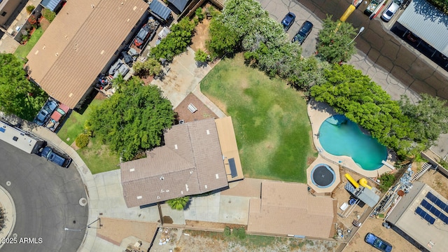 5787 W Barbara Ave, Glendale, AZ 85302 - drone / aerial view of a pool area
