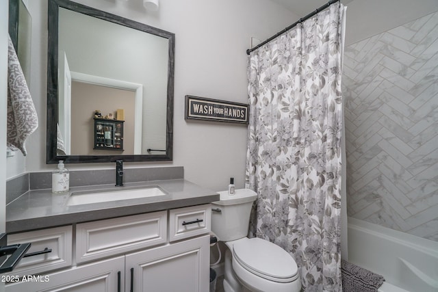 full bathroom featuring toilet, vanity, and shower / tub combo with curtain