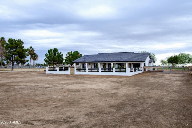 view of front facade