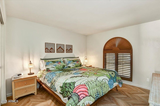 19025 N 96th Ave, Peoria, AZ 85382 - bedroom with baseboards