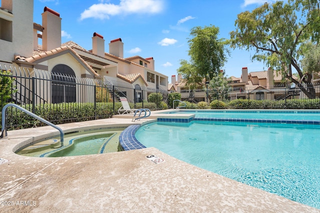 2333 E Southern Ave Unit 2016, Tempe, AZ 85282 - community pool with a hot tub, a residential view, and a patio area