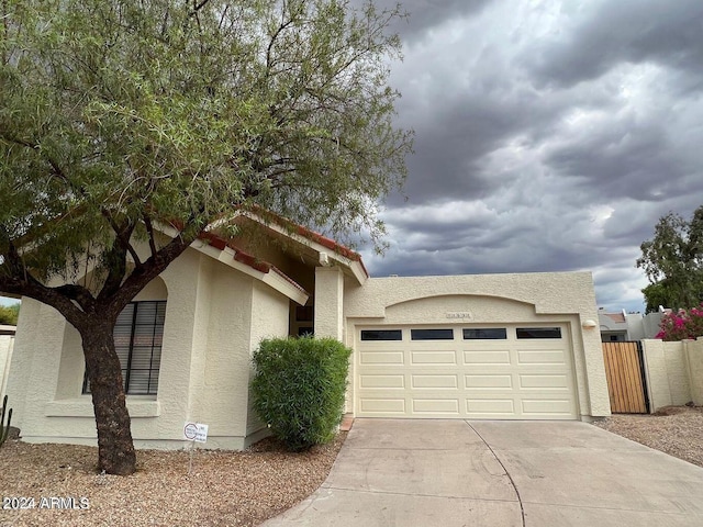 view of front of home featuring a garage