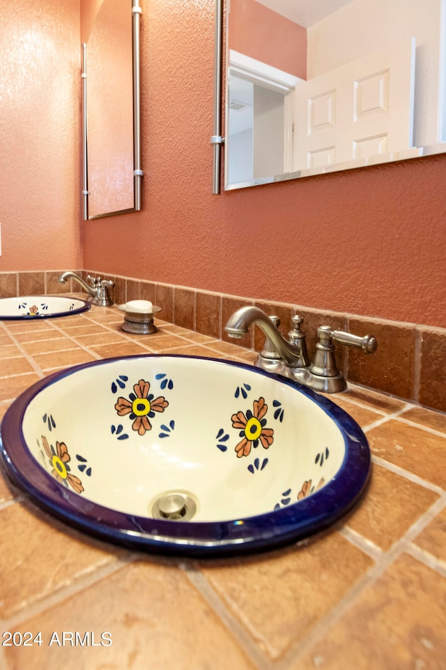 bathroom with sink