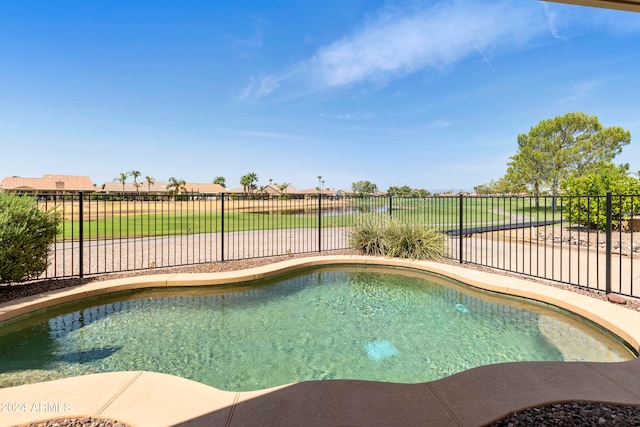 view of swimming pool