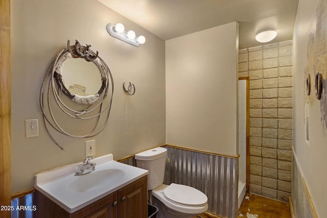 21230 S 156th St, Gilbert, AZ 85298 - bathroom with tiled shower, toilet, and vanity