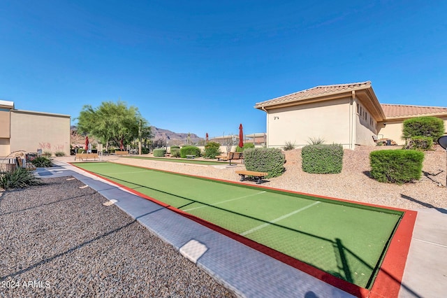 view of home's community featuring a mountain view