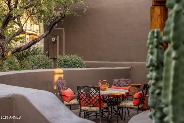 6001 E Restin Rd, Cave Creek, AZ 85331 - balcony featuring outdoor dining area