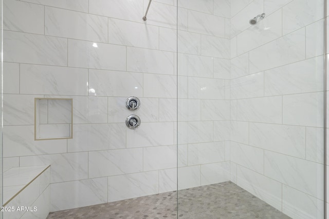5245 N 205th Ln, Buckeye, AZ 85396 - bathroom featuring tiled shower