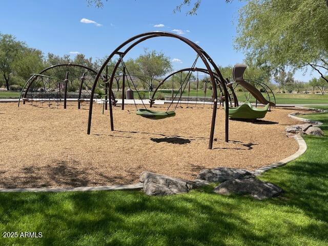 10417 W Alyssa Ln, Peoria, AZ 85383 - community playground with a lawn