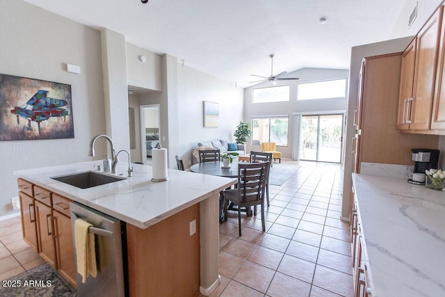 1894 E Sagebrush St, Gilbert, AZ 85296 - kitchen with a sink, a ceiling fan, dishwasher, open floor plan, and vaulted ceiling
