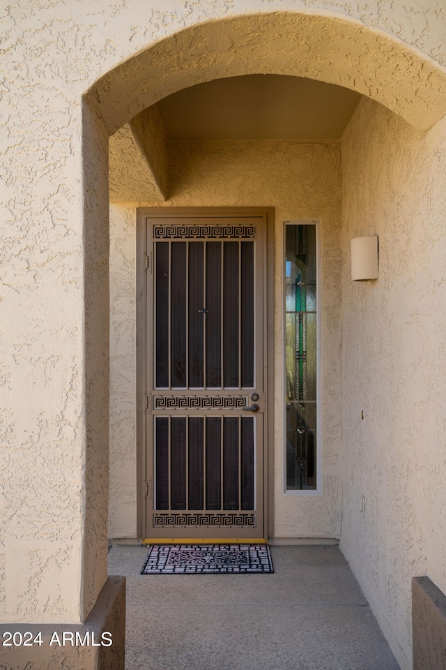 view of property entrance