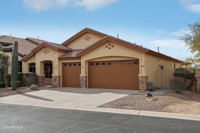 view of front facade featuring a garage