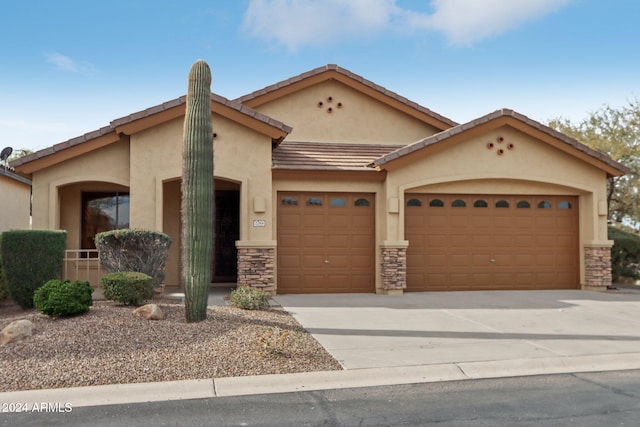 view of front facade with a garage