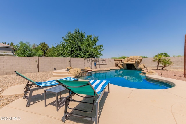 634 W Aviary Way, Gilbert, AZ 85233 - view of pool with a patio and a fenced backyard