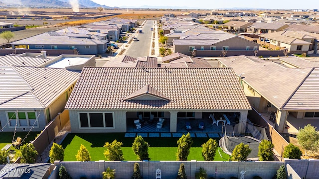 birds eye view of property featuring a residential view