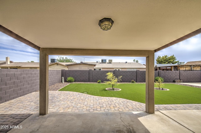 8523 W Whitton Ave, Phoenix, AZ 85037 - view of patio / terrace