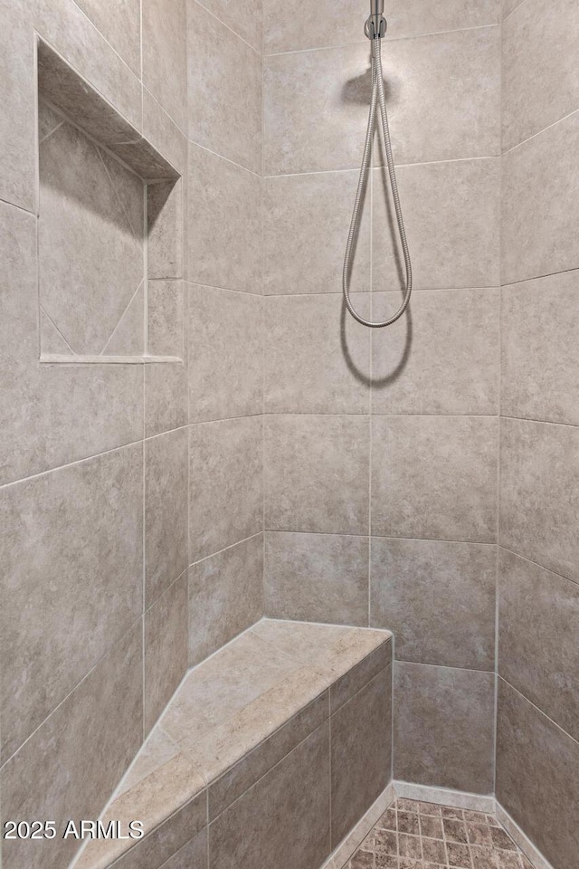 6202 E Mckellips Rd Unit 25, Mesa, AZ 85215 - full bath with tiled shower