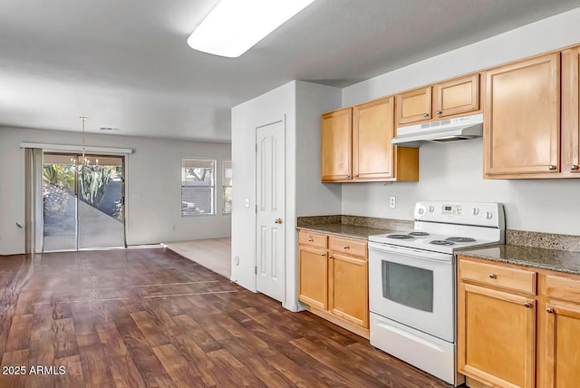 kitchen with electric stove, dark hardwood / wood-style floors, decorative light fixtures, and a notable chandelier