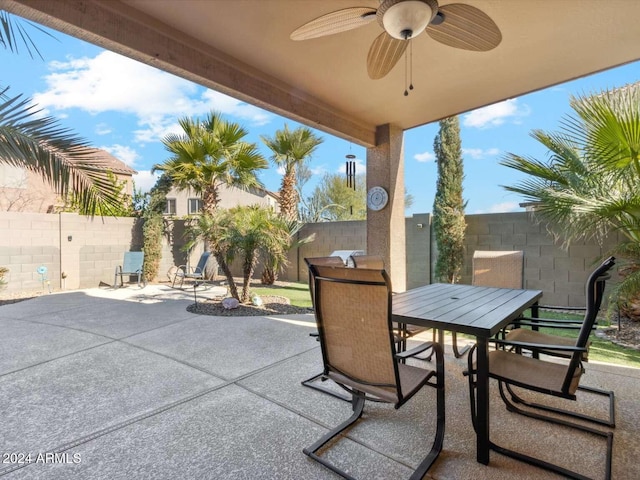 view of patio with ceiling fan