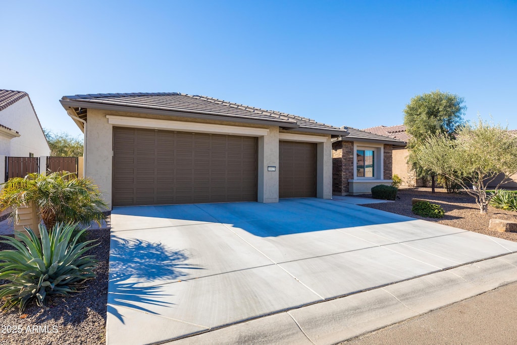 view of front facade with a garage